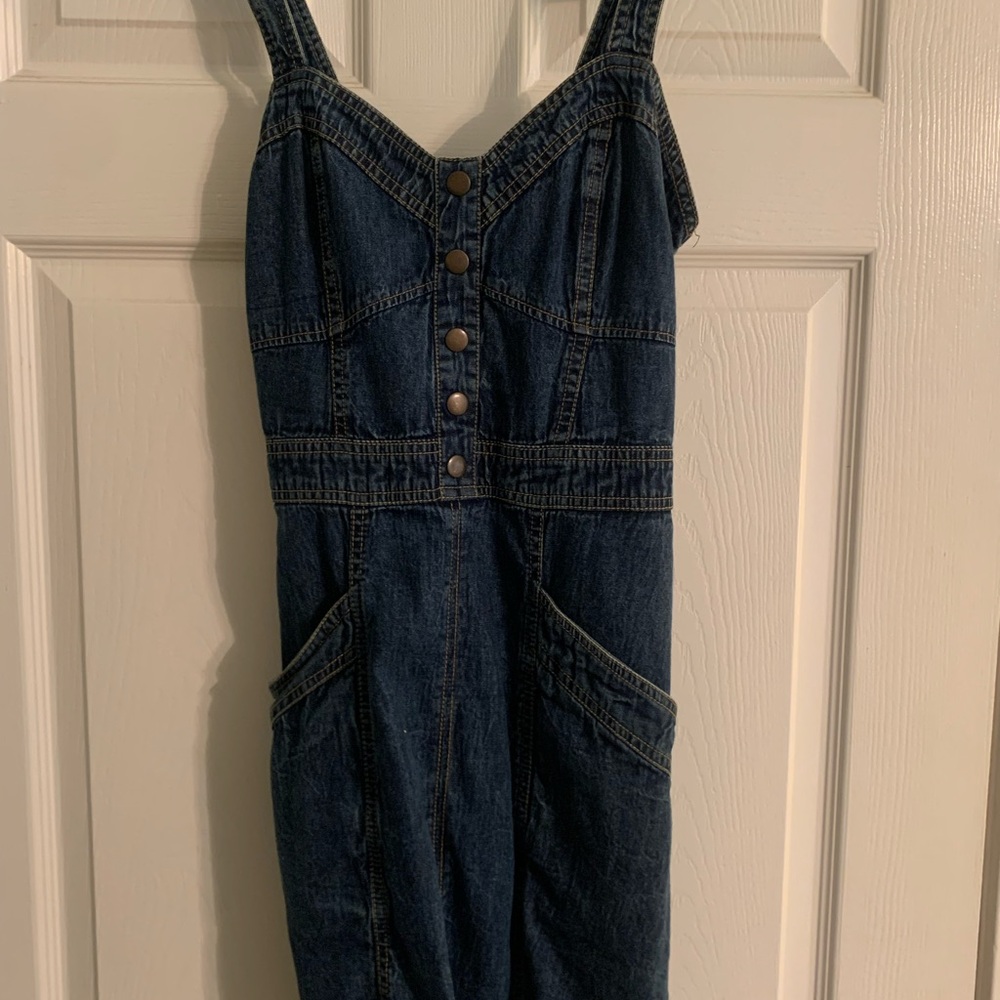 Denim dress. Excellent condition.